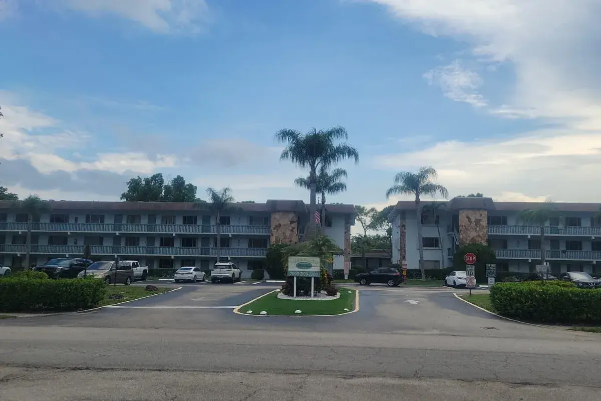 2100 Springdale Boulevard # 310, Palm Springs FL 33461