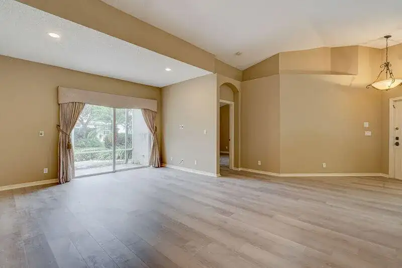 6183 FLORAL LAKES Drive, Delray Beach FL 33484 photo 3