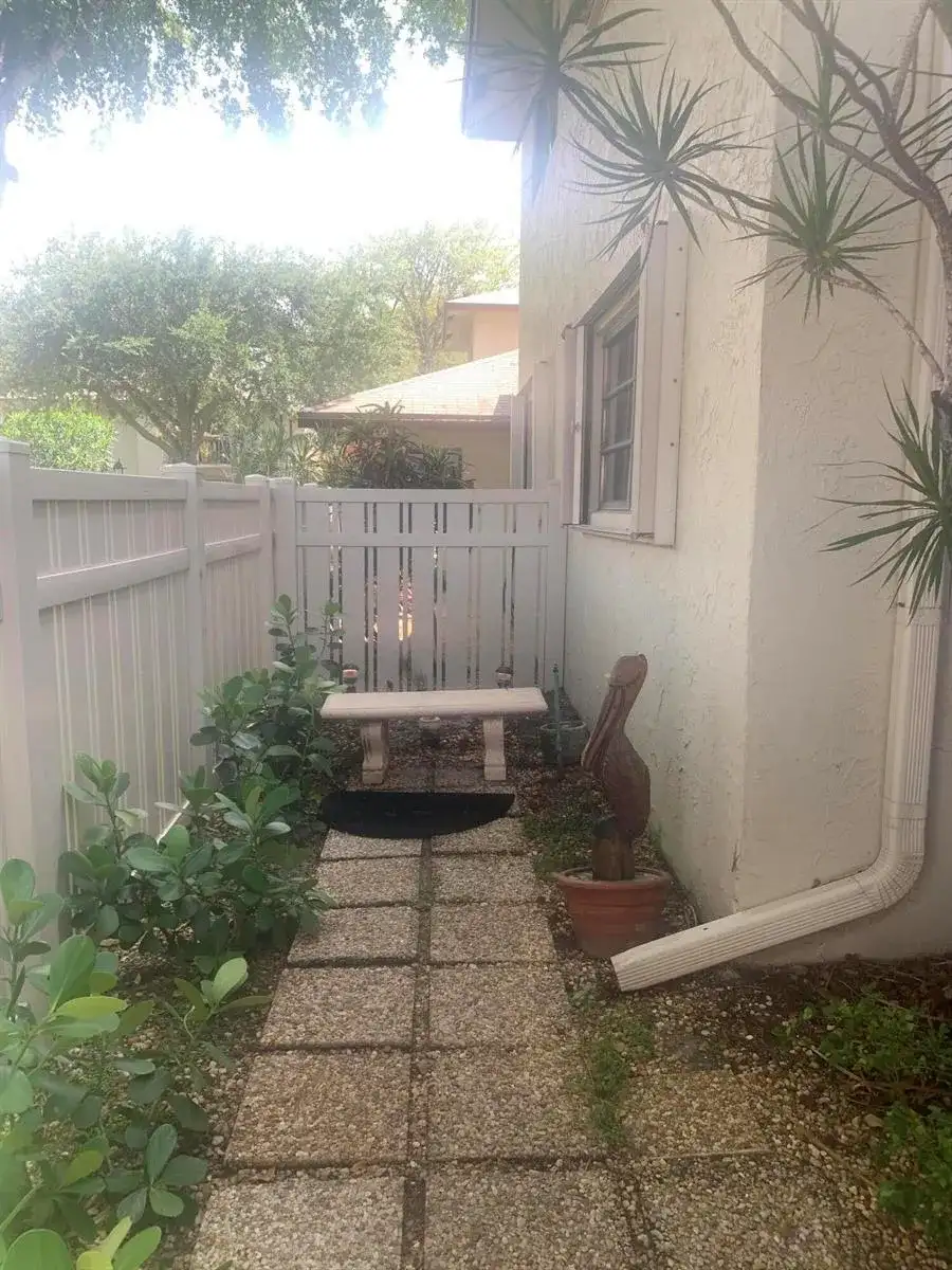 3951 NE 18th Avenue # 1502, Pompano Beach FL 33064 photo 3