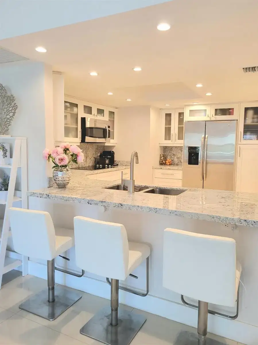 3000 E SUNRISE Boulevard # 2B, Fort Lauderdale FL 33304 photo 4