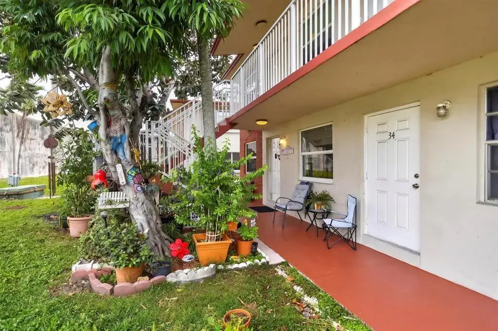 2918 FUNSTON Street # 35b, Hollywood FL 33020