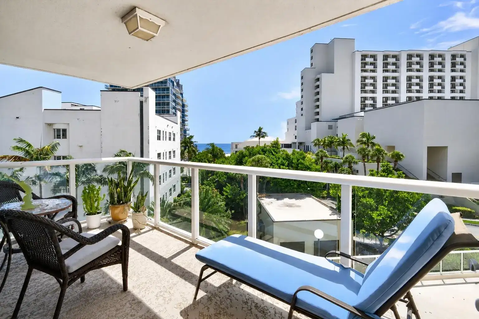 3000 HOLIDAY Drive # 502, Fort Lauderdale FL 33316 photo 3