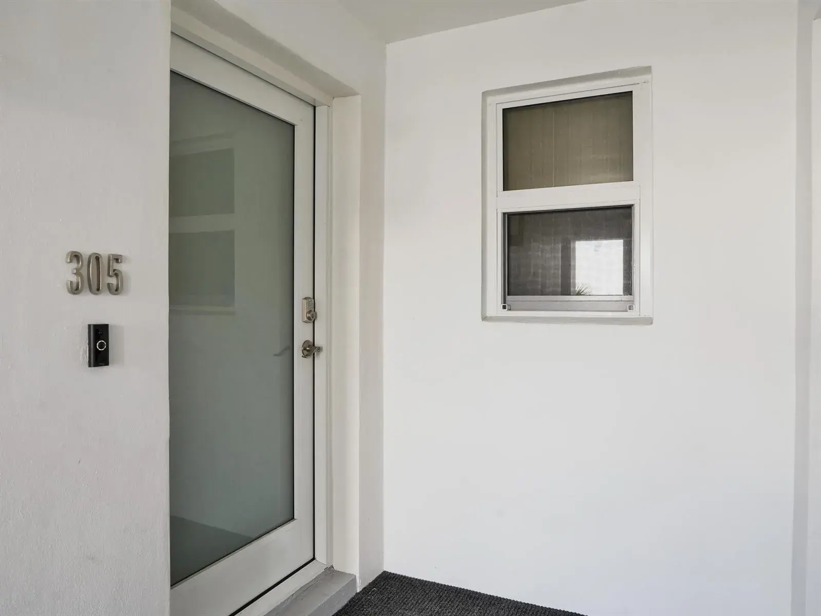 3050 NE 47th Court # 305, Fort Lauderdale FL 33308