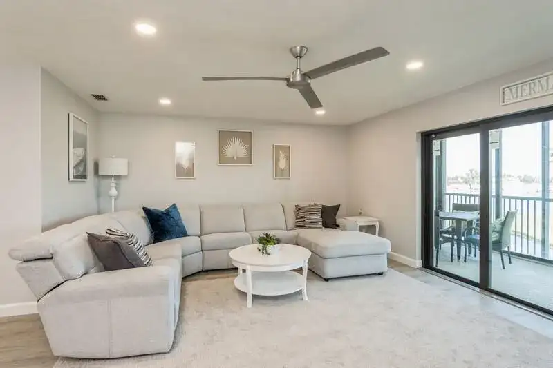 200 INTRACOASTAL Place # 305, Jupiter FL 33469 photo 4