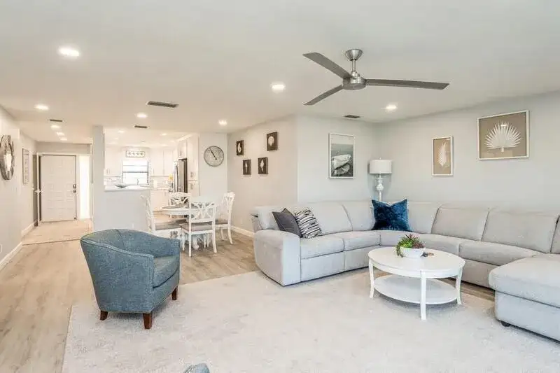 200 INTRACOASTAL Place # 305, Jupiter FL 33469 photo 5
