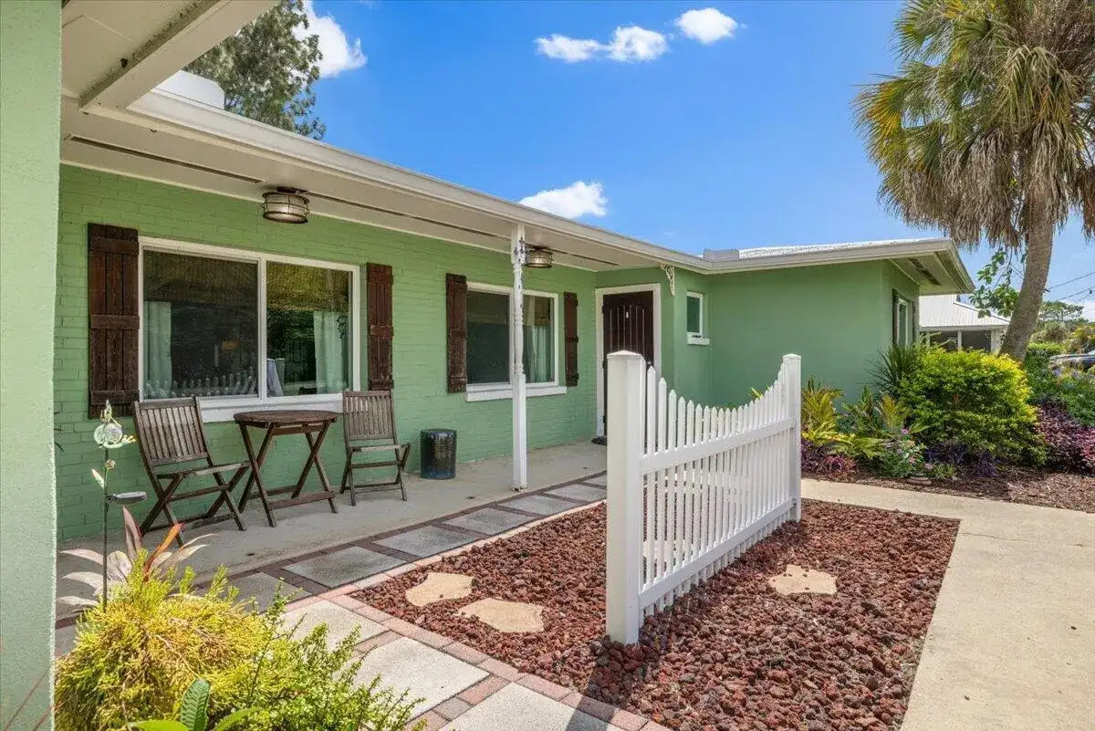 5904 Killarney Avenue, Fort Pierce FL 34951 photo 4