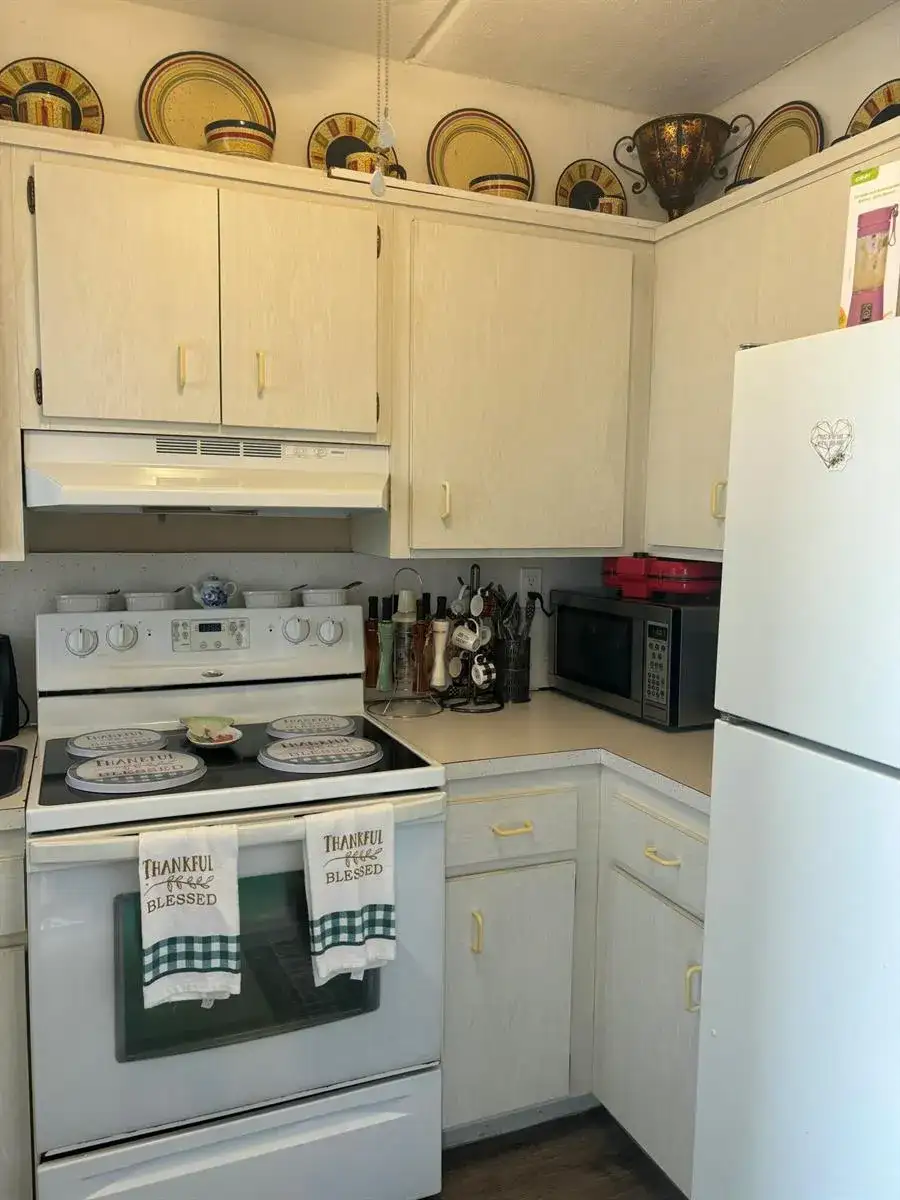 331 SW 8TH Street # 0023, Boca Raton FL 33432 photo 2