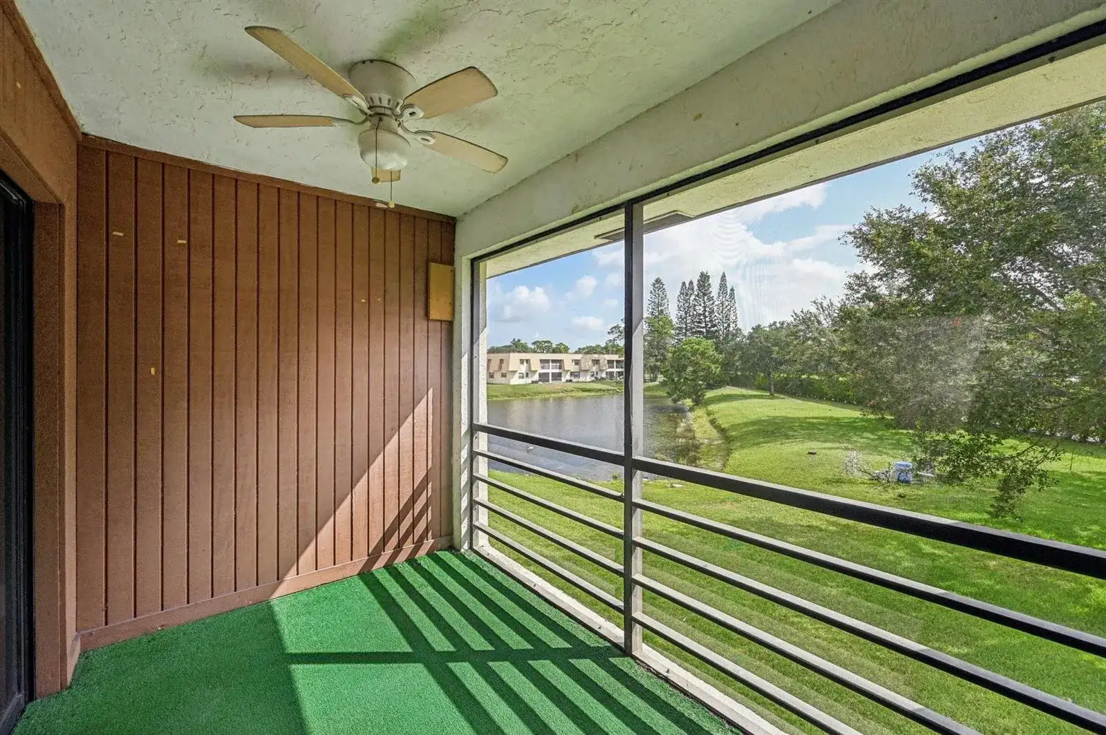 4682 OAK TERRACE Drive # 4682, FL 33463 photo 3