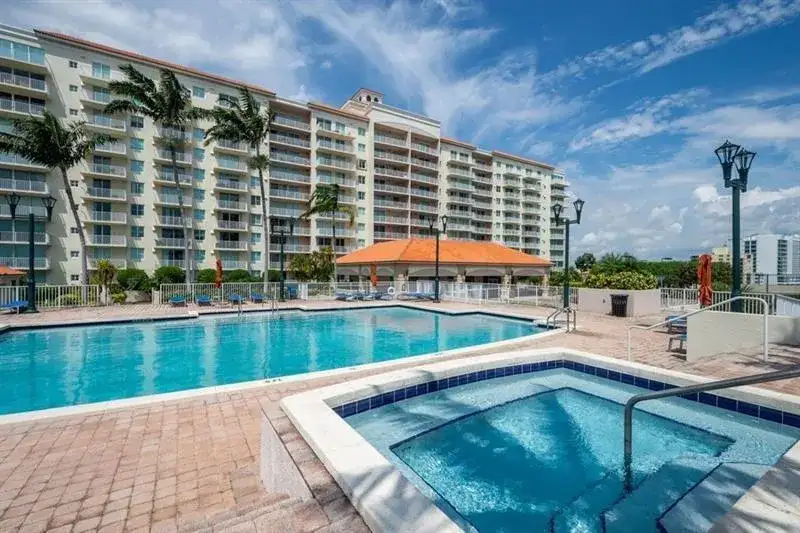 3020 NE 32nd Avenue # 910, Fort Lauderdale FL 33308 photo 2