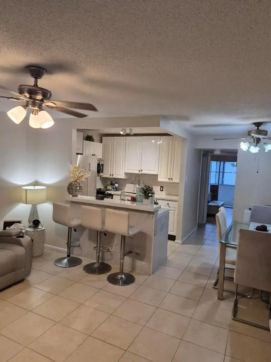 214 Cambridge # I, West Palm Beach FL 33417 photo 4