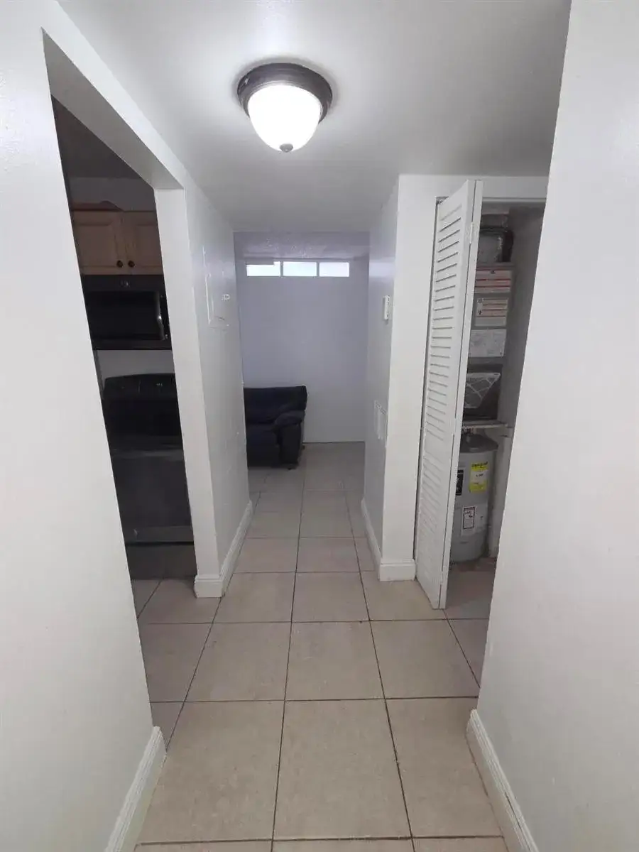 4324 NW 9TH Avenue # 1G, Deerfield Beach FL 33064 photo 5