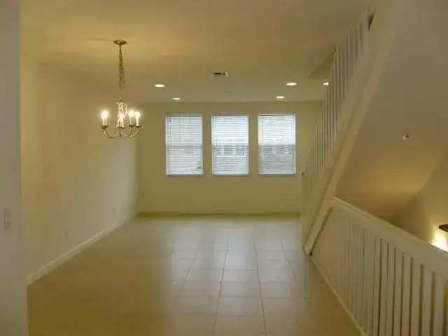 810 Marina Del Ray Lane # 2, West Palm Beach FL 33401 photo 4