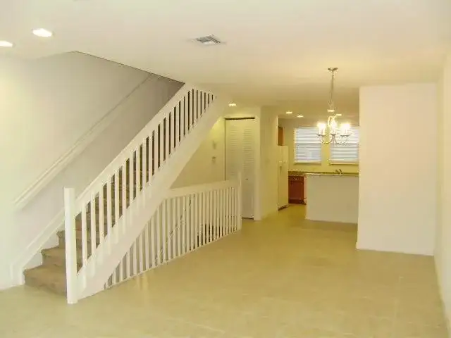 810 Marina Del Ray Lane # 2, West Palm Beach FL 33401 photo 5