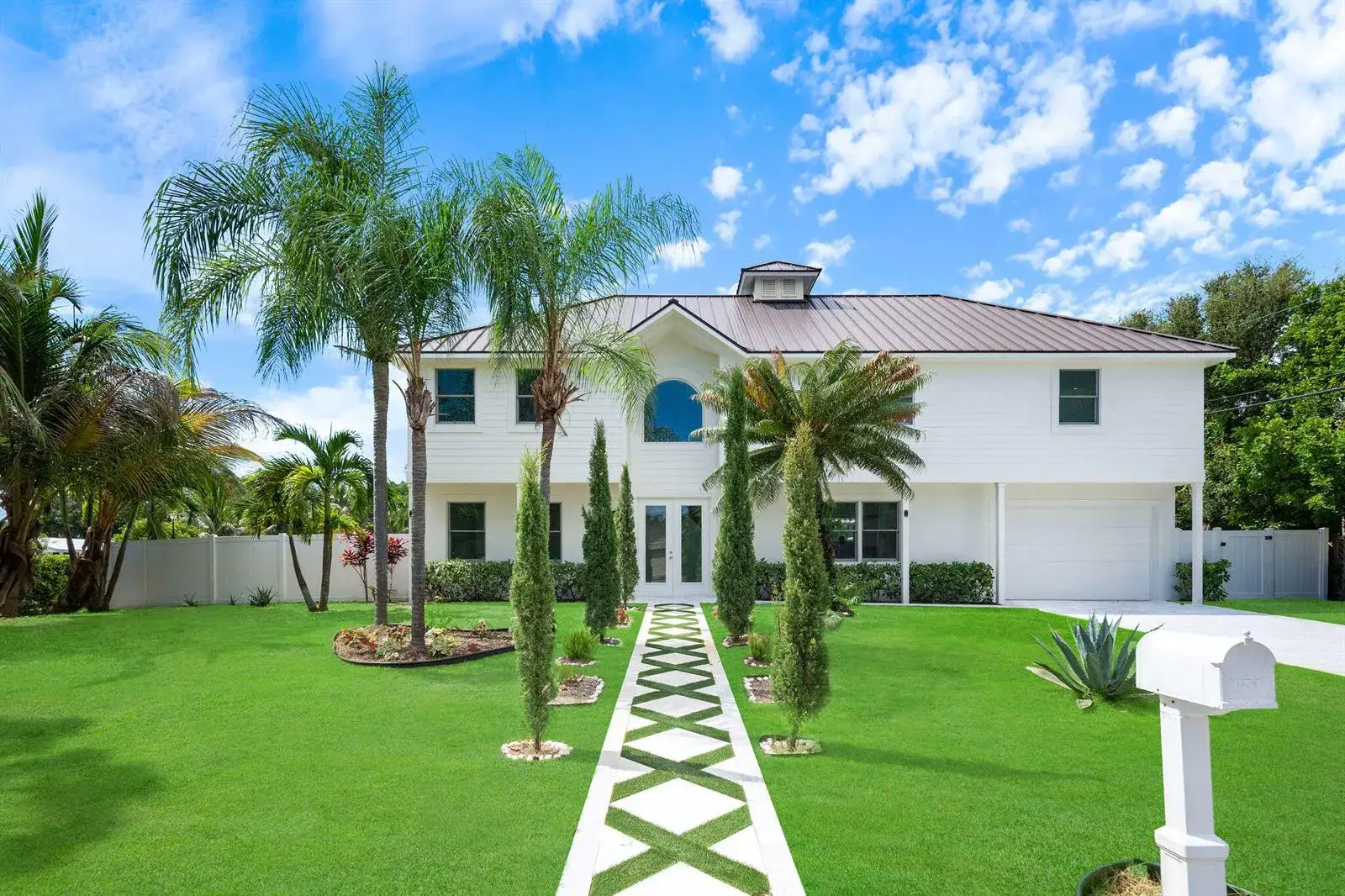 100 NORWOOD Road, Jupiter FL 33469
