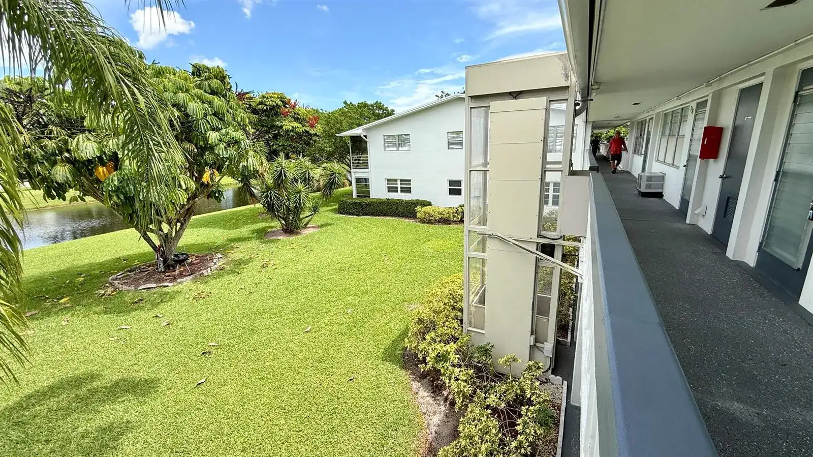 236 PRESCOTT L, Deerfield Beach FL 33442 photo 2
