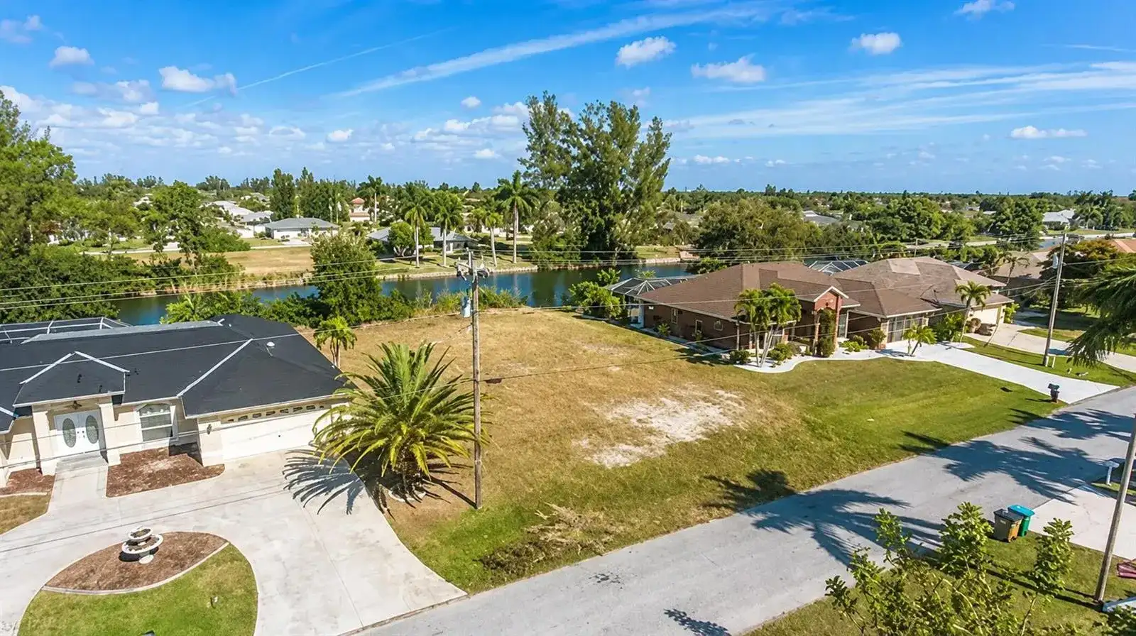 217 SE 21ST Street, Cape Coral FL 33990 photo 4