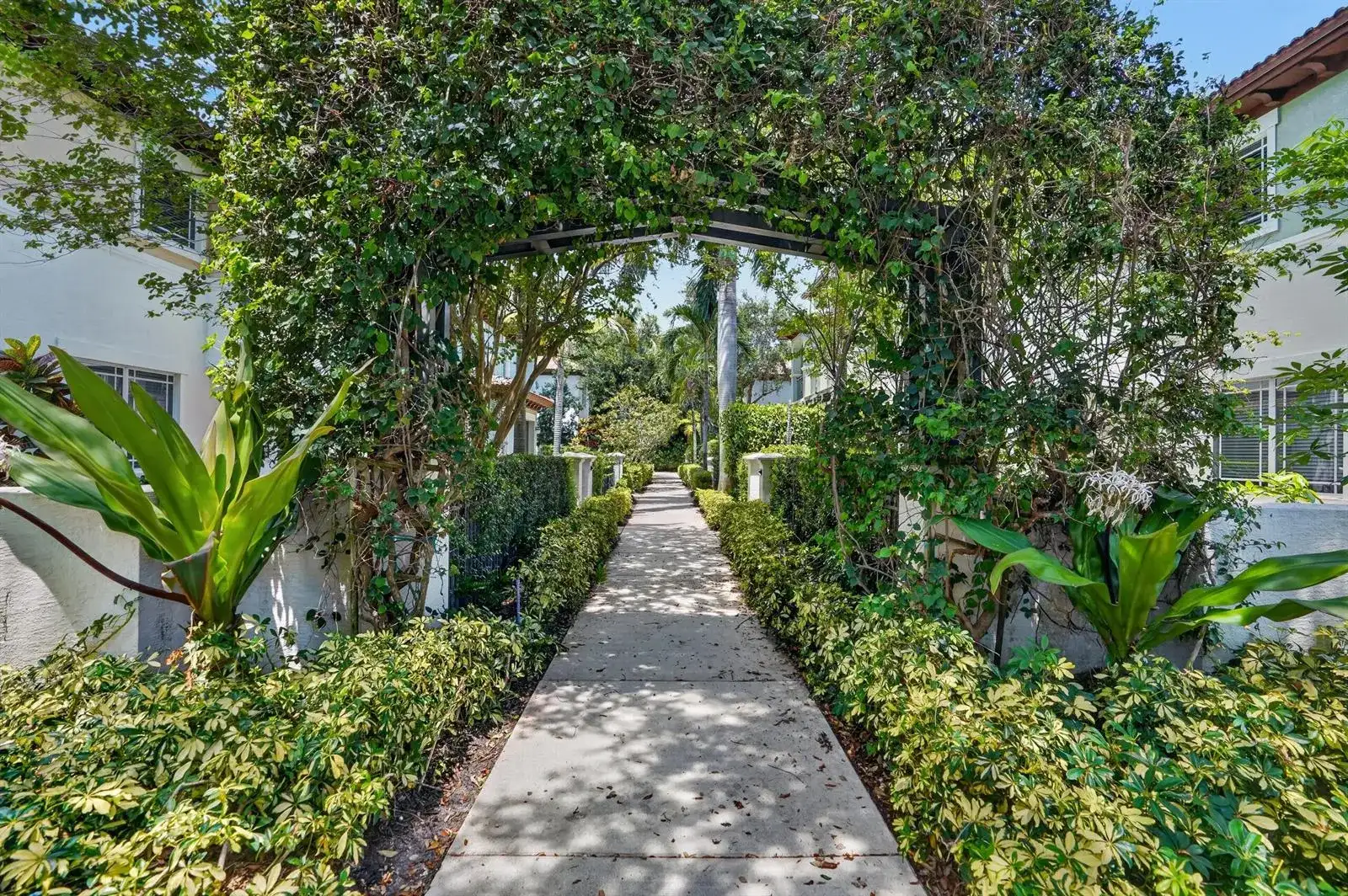 125 NW GARDENER Street, Boca Raton FL 33432 photo 4