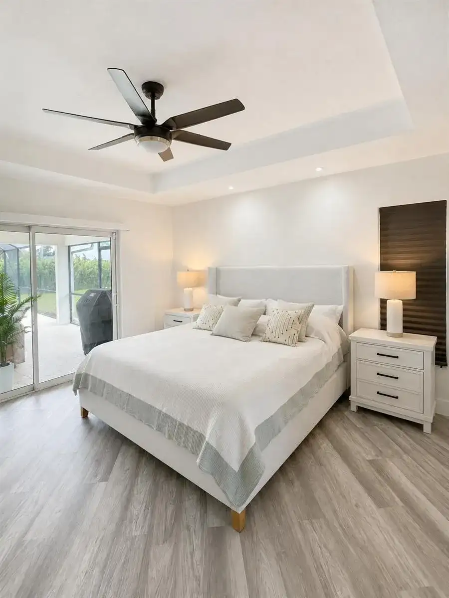 15545 Meadow Wood Drive, Wellington FL 33414 photo 5