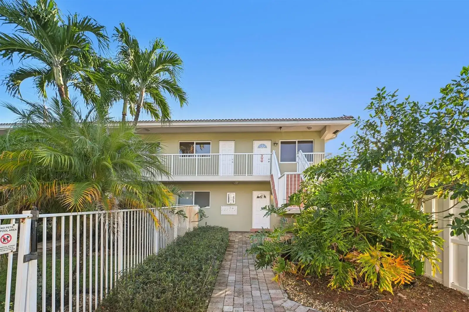 1424 Holly Heights Drive # 1, Fort Lauderdale FL 33304