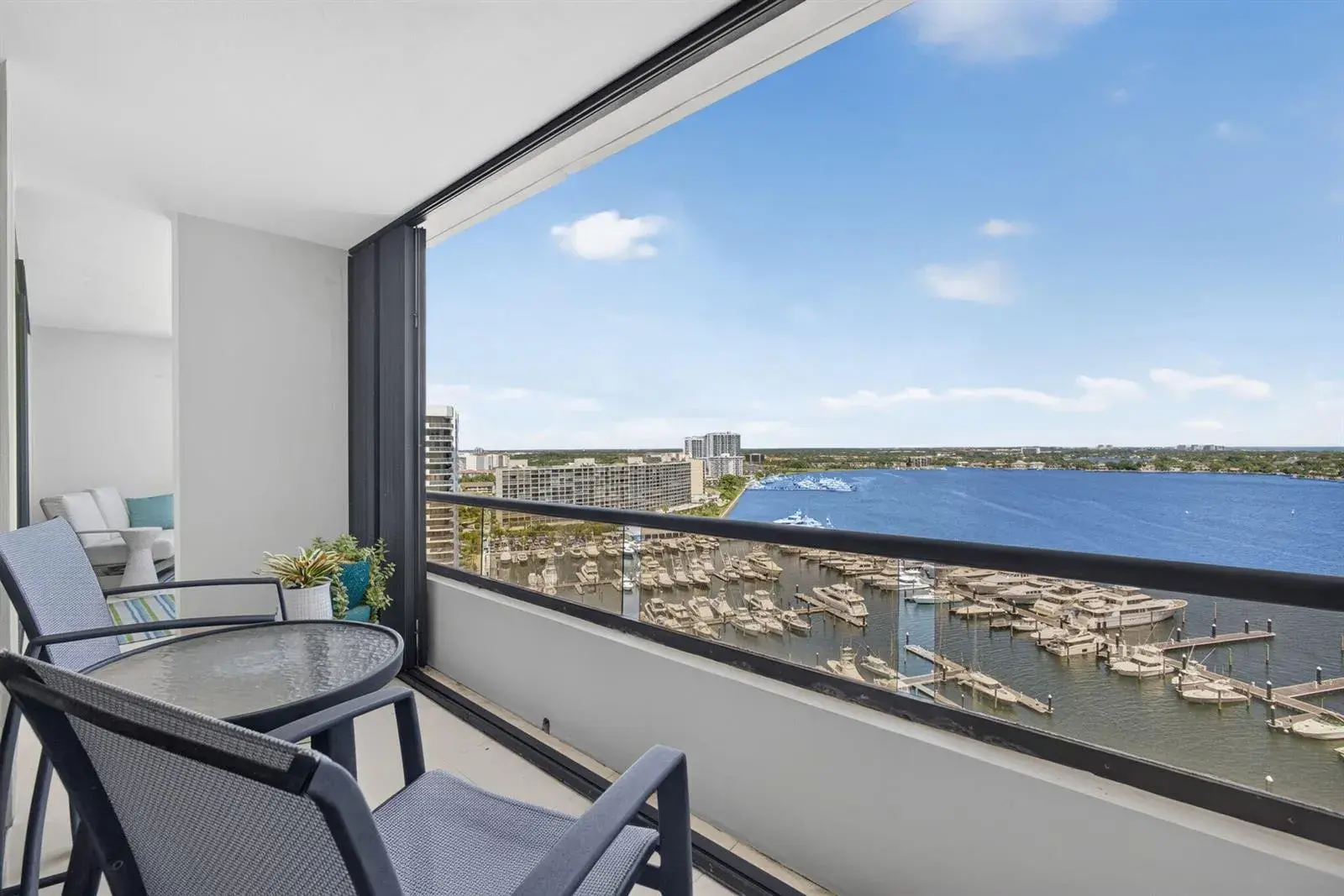 100 Lakeshore Drive # 1654, North Palm Beach FL 33408