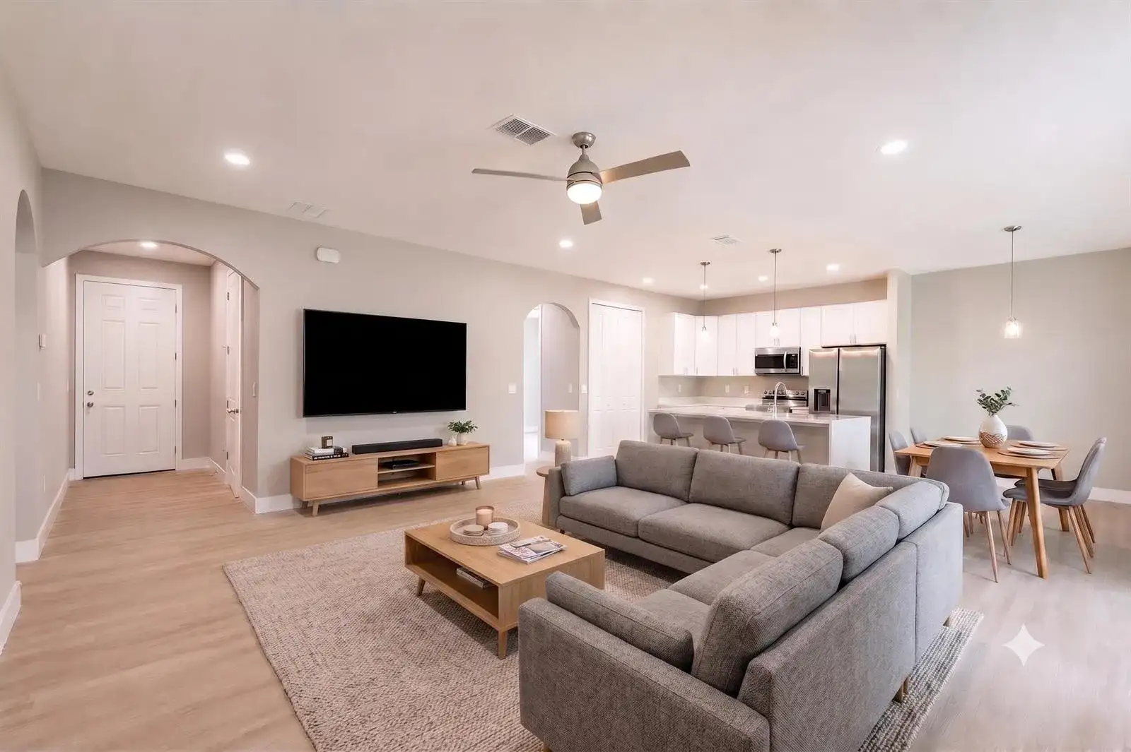 360 WARWICK Street SE, Palm Bay FL 32909 photo 5
