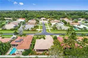 9140 Cypress Hollow Drive, Palm Beach Gardens FL 33418 photo 2