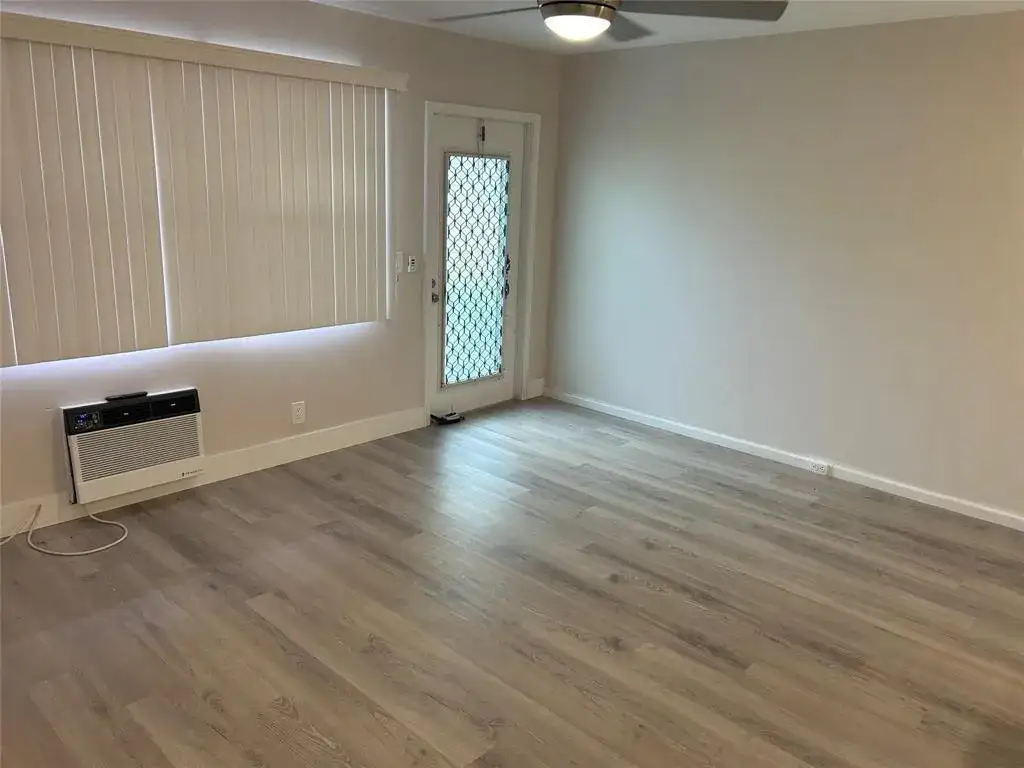 423 MARKHAM T # 423, Deerfield Beach FL 33442 photo 5
