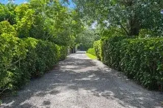 708 Rambling Drive Circle, Wellington FL 33414 photo 3