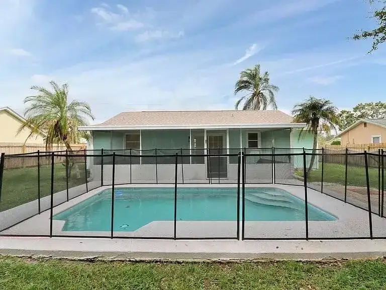 2558 SW CHESTNUT Lane, Port St. Lucie FL 34953 photo 2