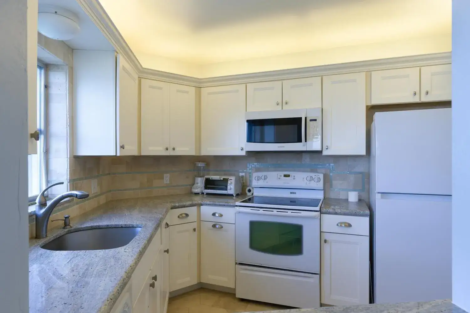 28 Yacht Club Drive # 109, North Palm Beach FL 33408 photo 5