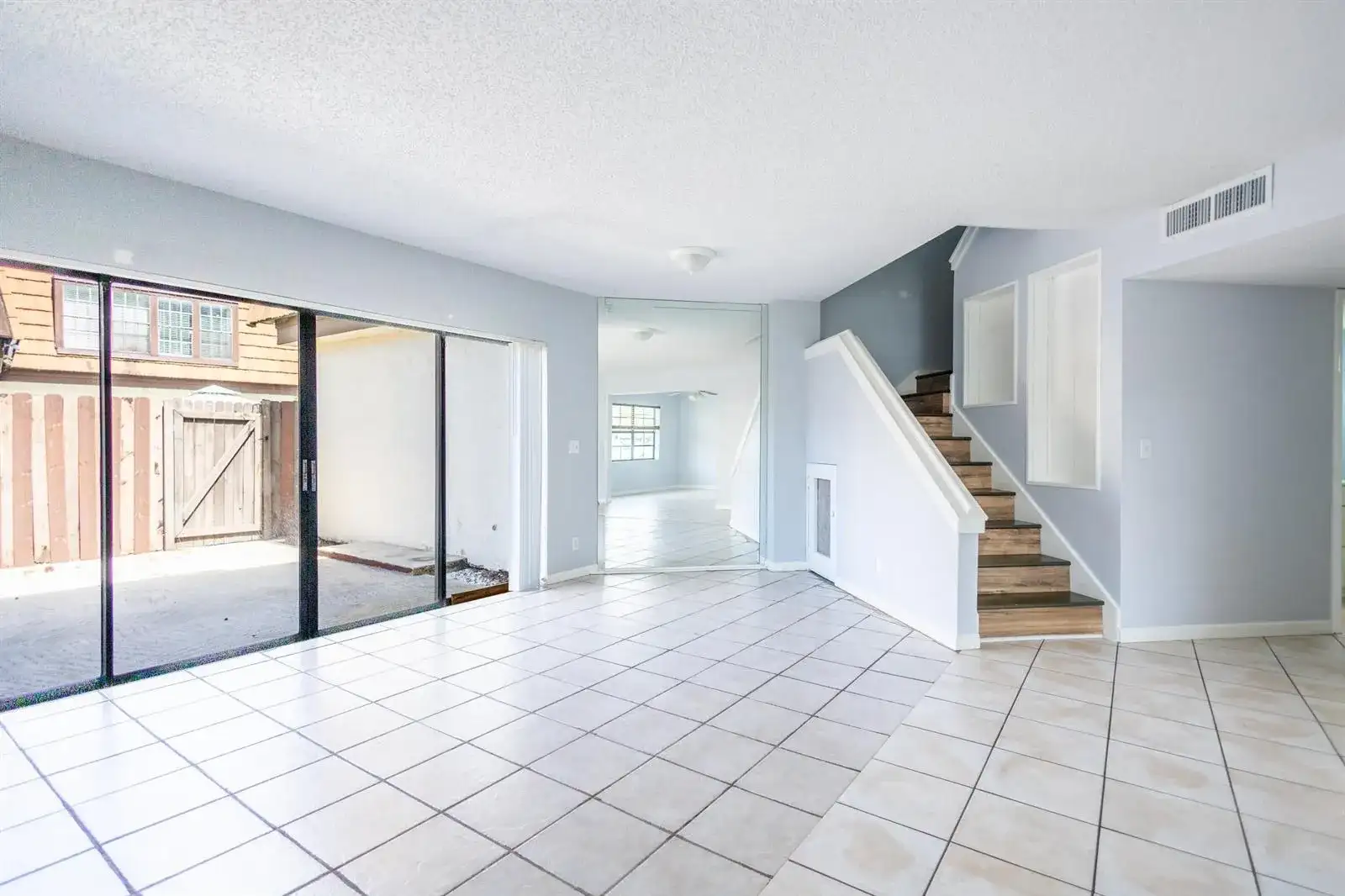 110 Weybridge Circle # A, Royal Palm Beach FL 33411 photo 3