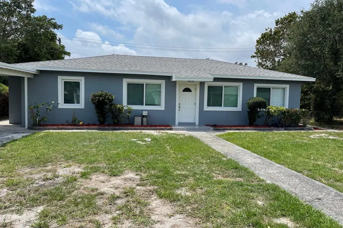 1038 MACY Street, West Palm Beach FL 33405