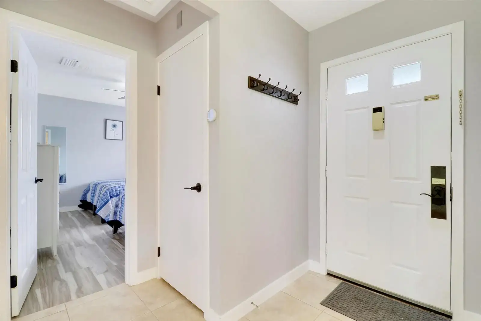 109 CLUB Drive, Palm Beach Gardens FL 33418 photo 5