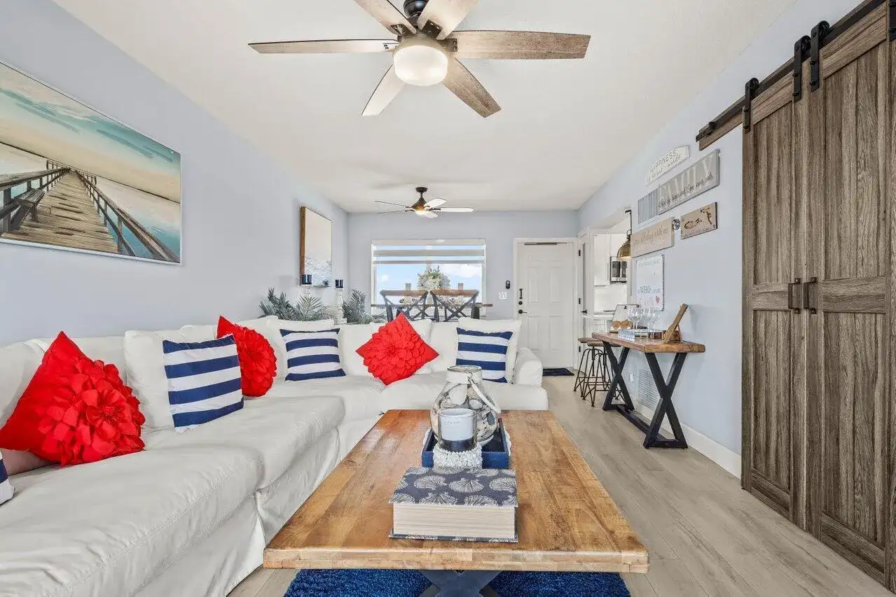 629 SE 19TH Avenue # 702, Deerfield Beach FL 33441 photo 4