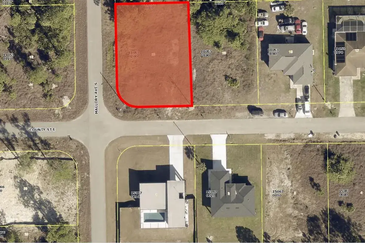 1235 COUNTY Street E, Lehigh Acres FL 33974