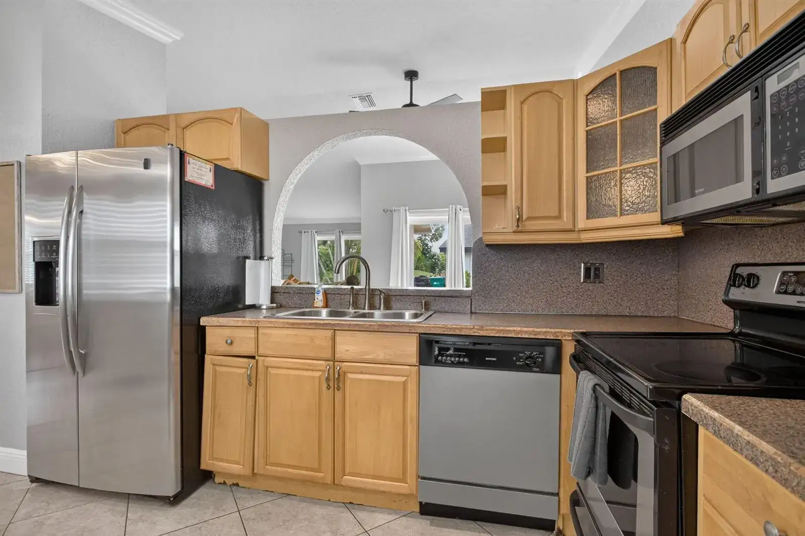 7516 NW 88th Terrace, Tamarac FL 33321 photo 5
