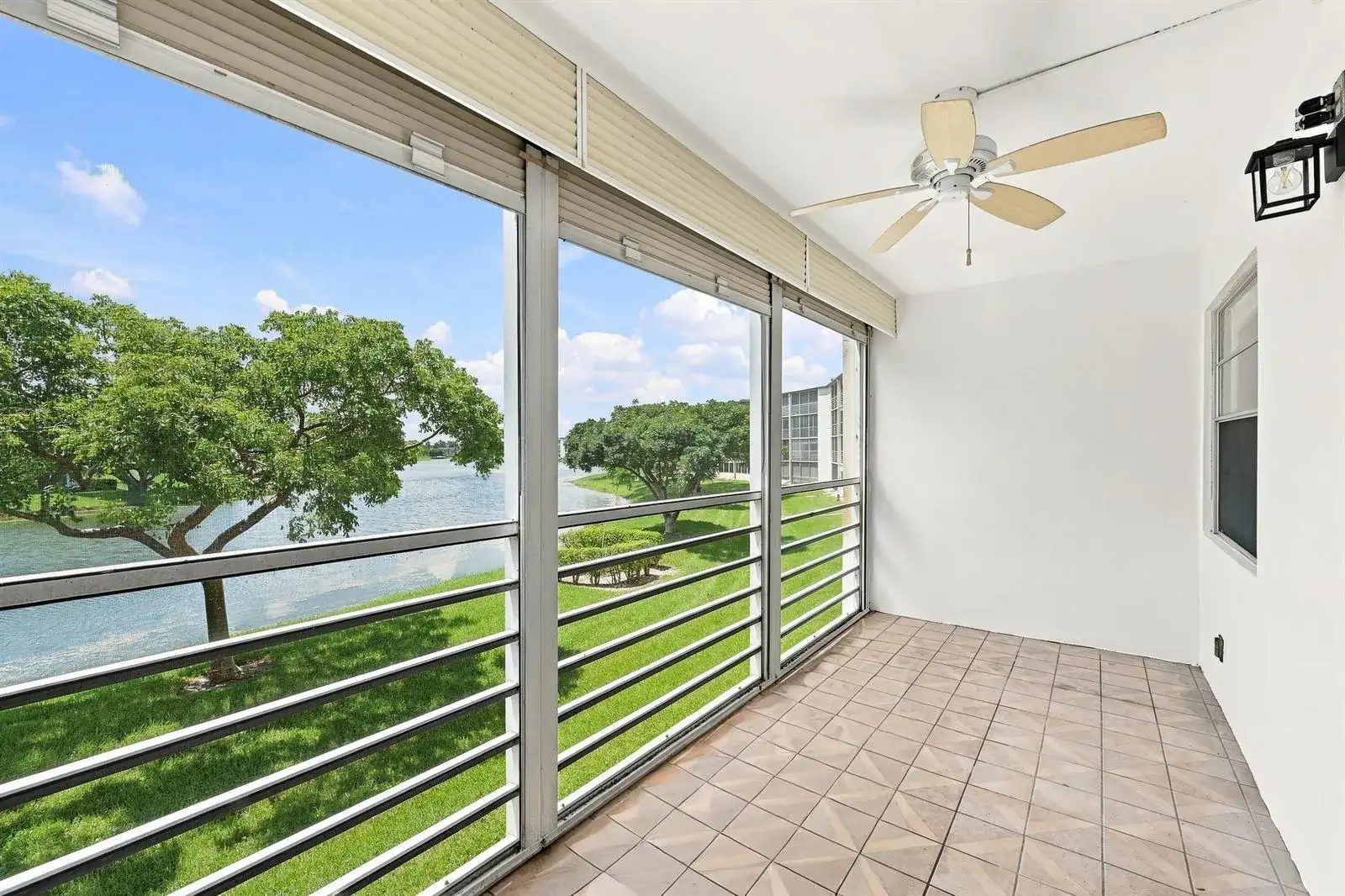 2035 NEWCASTLE B, Boca Raton FL 33434 photo 4