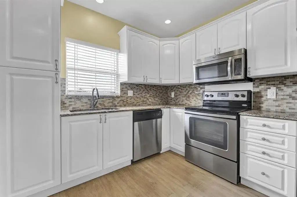 953 SE 10TH Street # 6D, Deerfield Beach FL 33441 photo 4