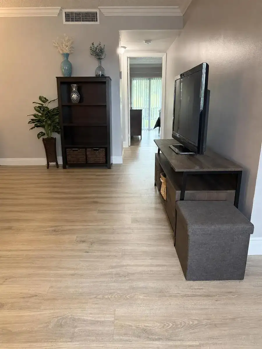 405 MEADOWS Circle # 405, Boynton Beach FL 33436 photo 5