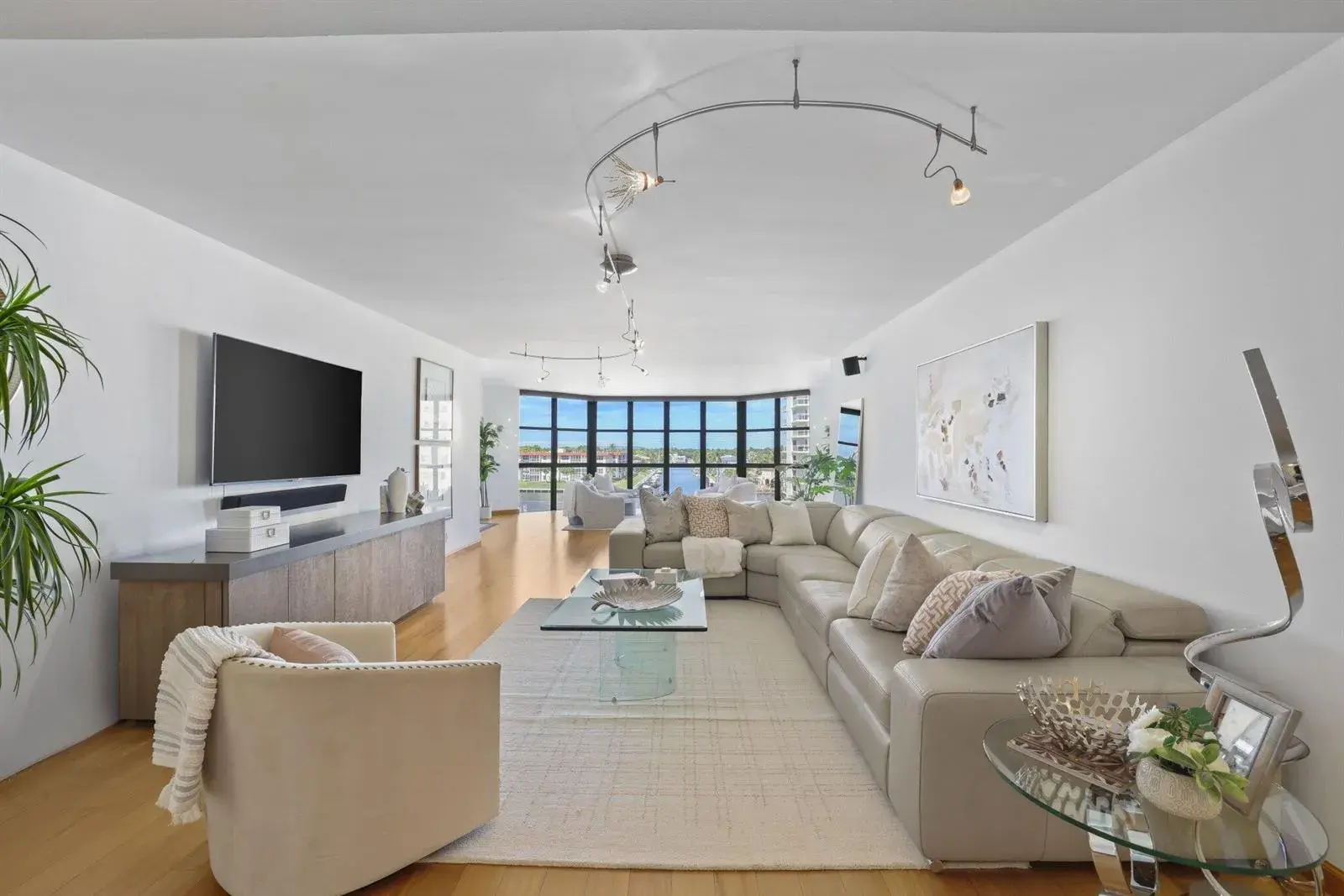 1155 Hillsboro Mile # 402, Hillsboro Beach FL 33062