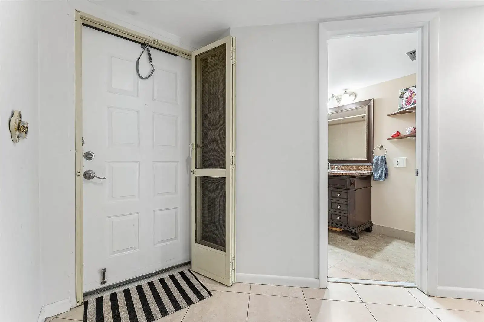 5040 Rose Hill Drive # 206, Boynton Beach FL 33437 photo 3
