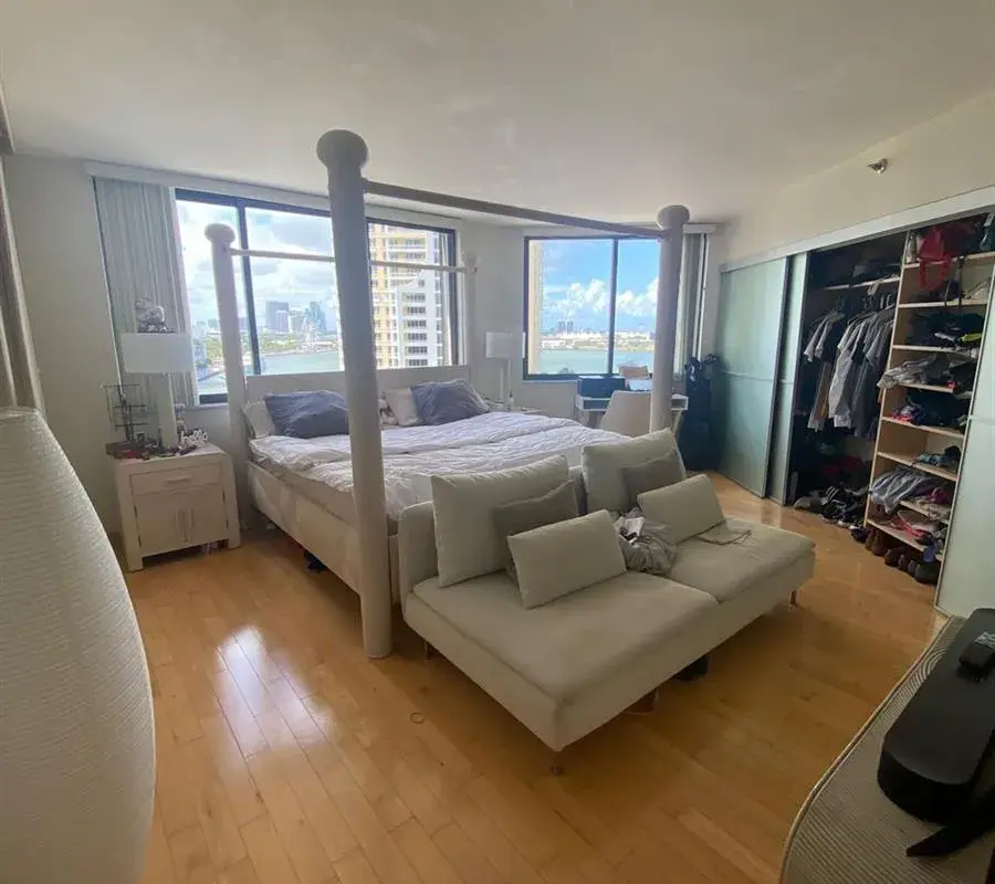540 BRICKELL KEY Drive # 1214, Miami FL 33131