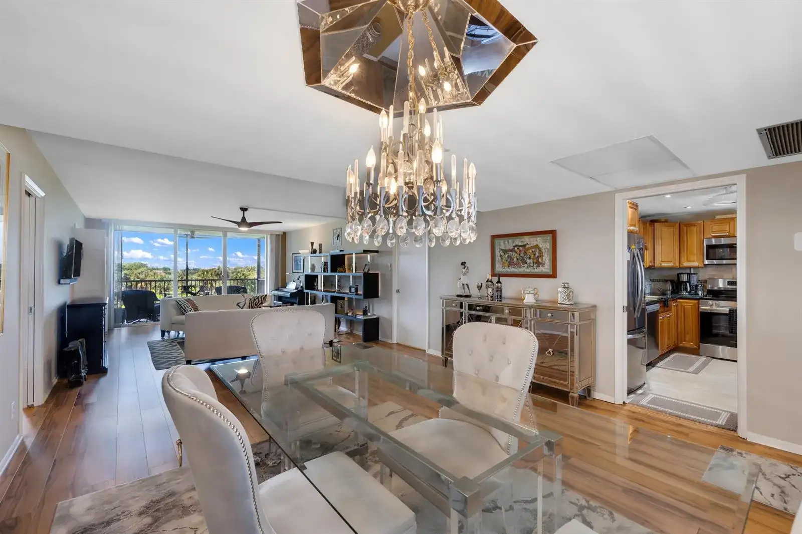 3960 Oaks Clubhouse Drive # 504, Pompano Beach FL 33069 photo 5