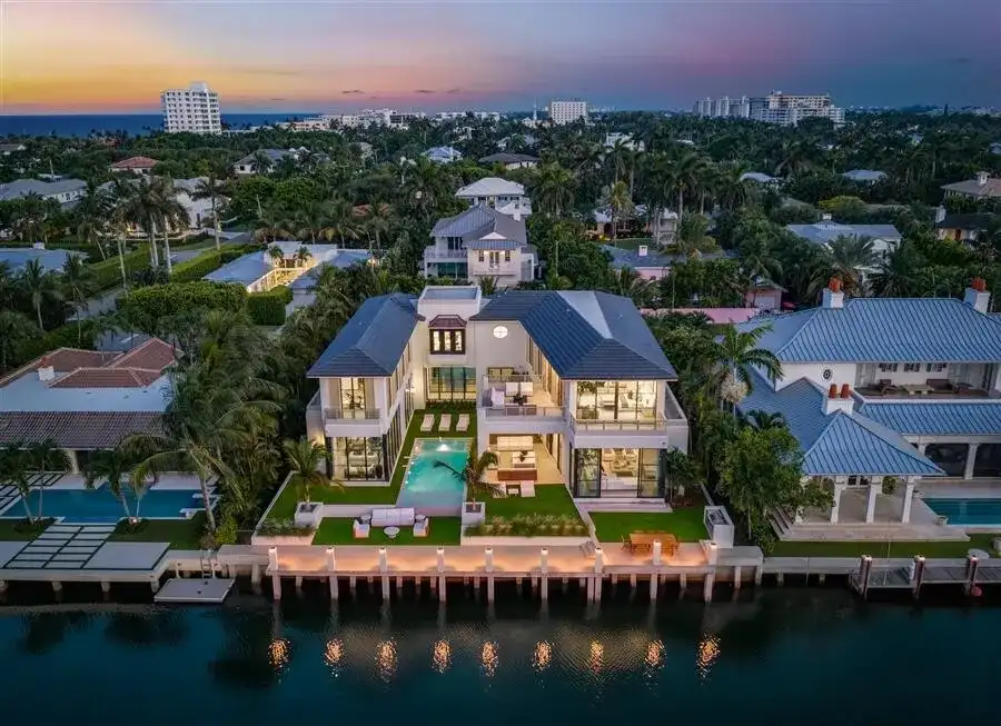 1117 BEACH Drive, Delray Beach FL 33483