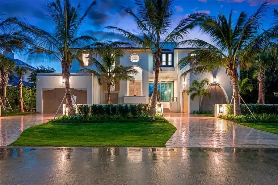 1117 BEACH Drive, Delray Beach FL 33483 photo 3