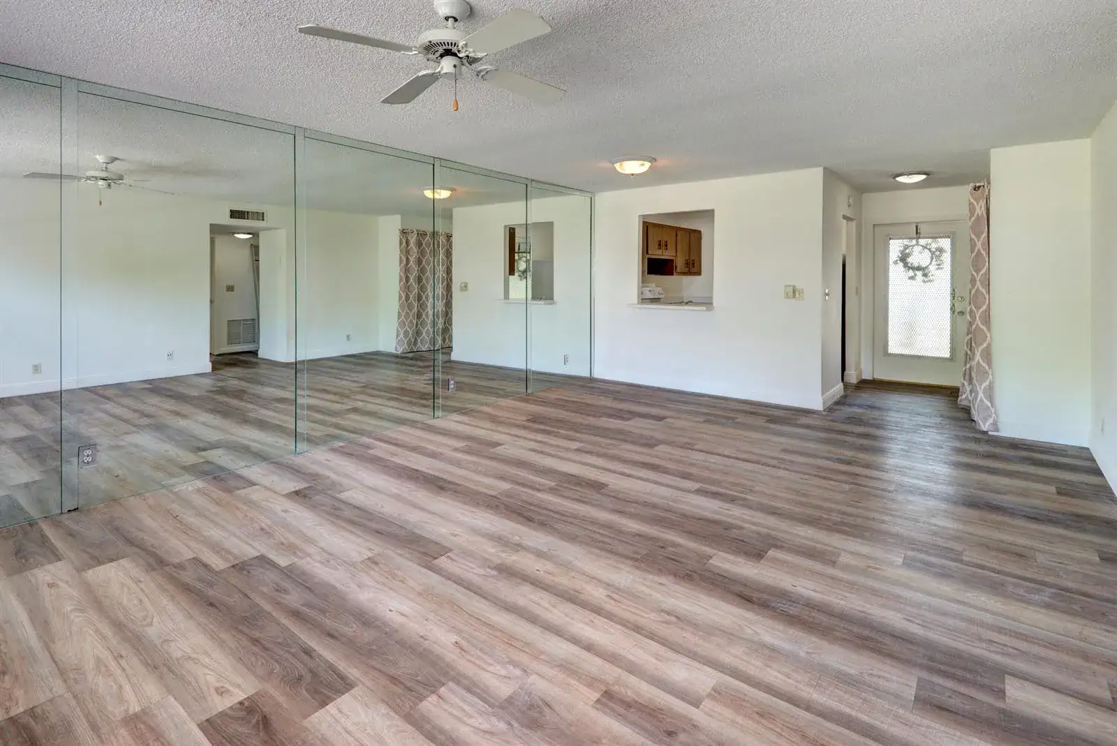 420 SE 2ND Avenue # 23, Deerfield Beach FL 33441 photo 4