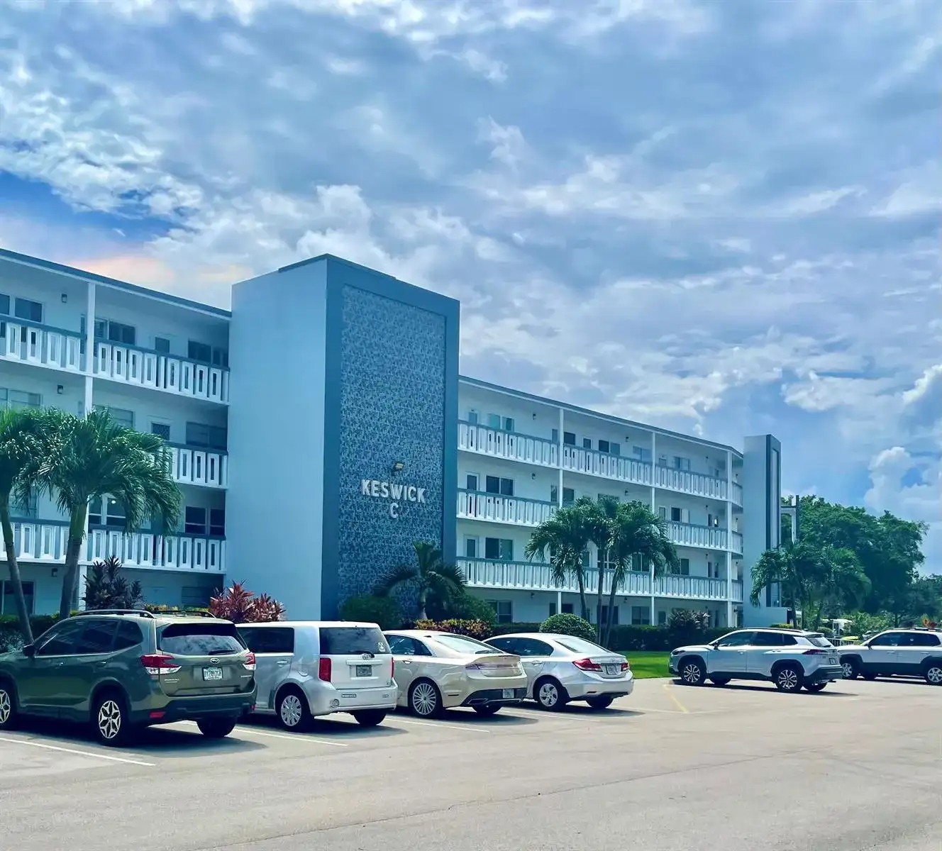 159 Keswick C, Deerfield Beach FL 33442 photo 3
