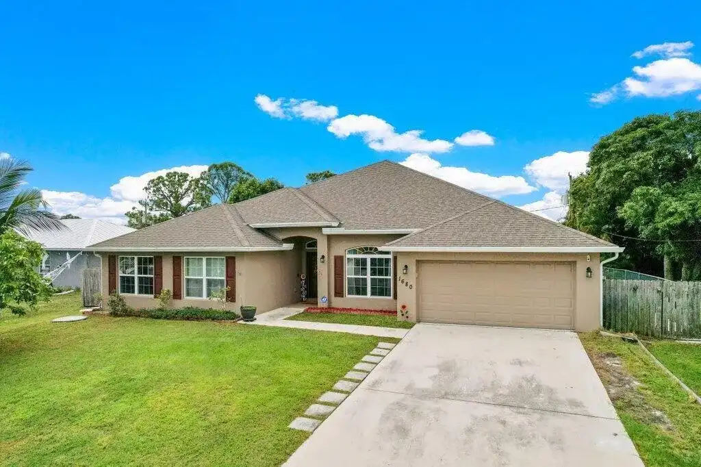 1680 SW BURLINGTON Street, Port St. Lucie FL 34984