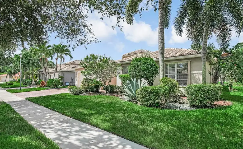 7911 Ferndale Bend Drive, Lake Worth FL 33467 photo 3