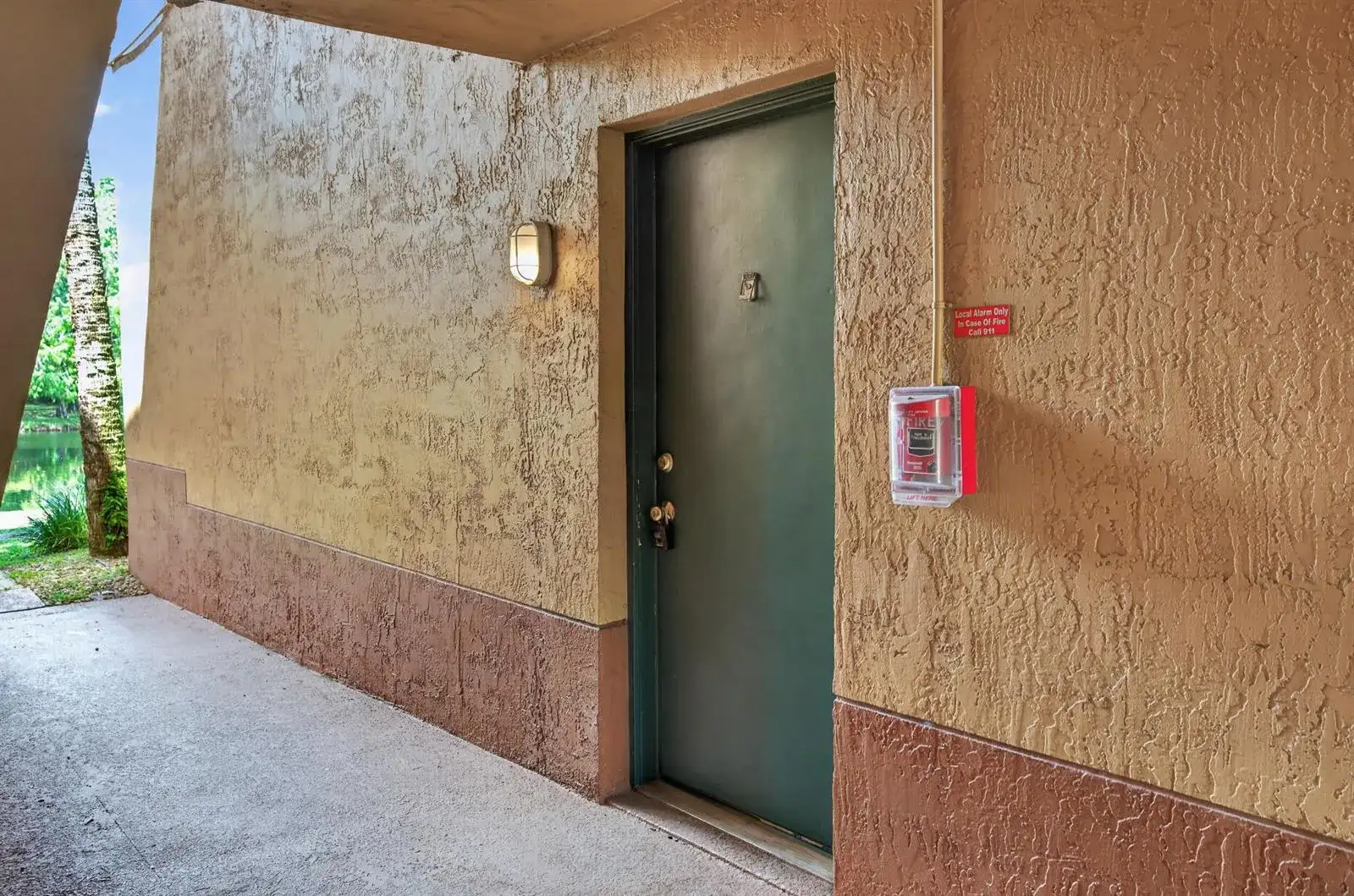 10717 E Cleary Boulevard E # 106, Plantation FL 33324 photo 2